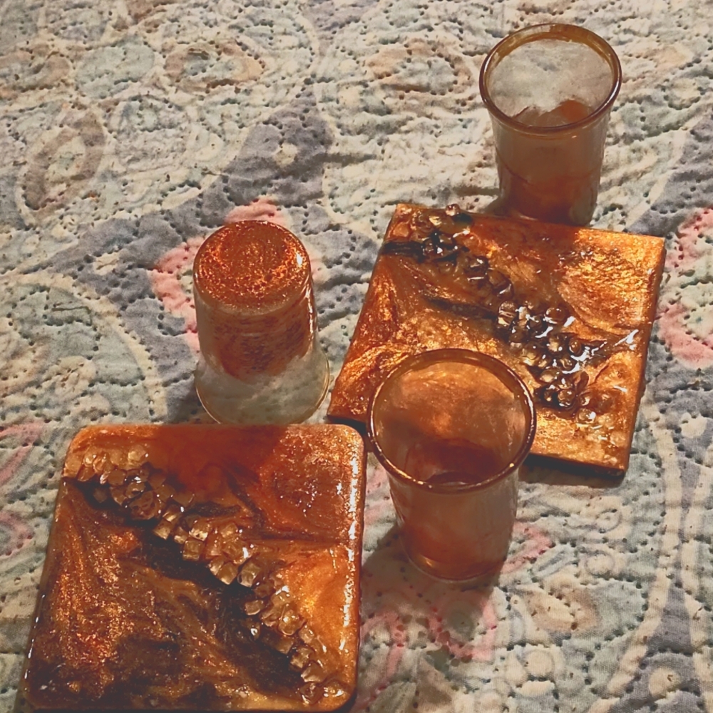 Brown crystal coaster